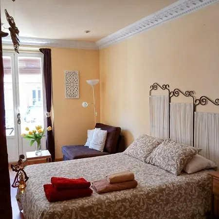 Apartamento En El Corazon De Madrid Exterior photo